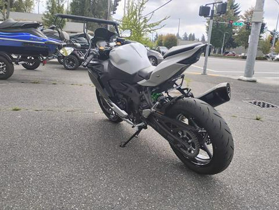 2025 Kawasaki Ninja ZX-4RR ABS