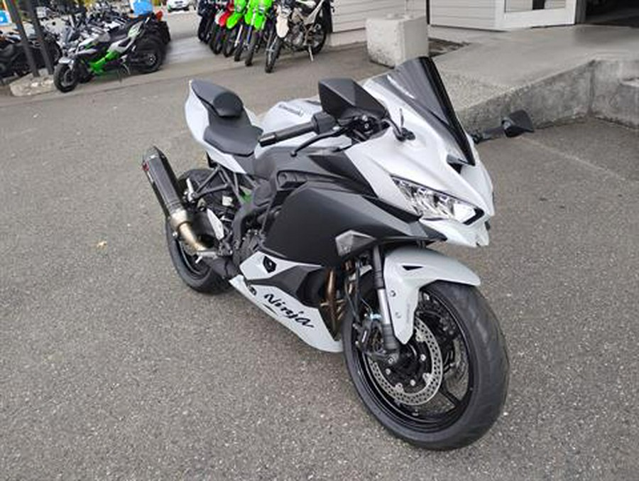 2025 Kawasaki Ninja ZX-4RR ABS