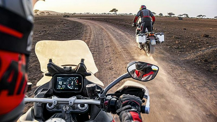 2023 Ducati Multistrada V4 S Travel & Radar Alloy Wheels
