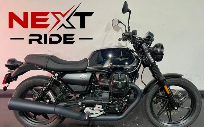 2025 Moto Guzzi V7 Stone