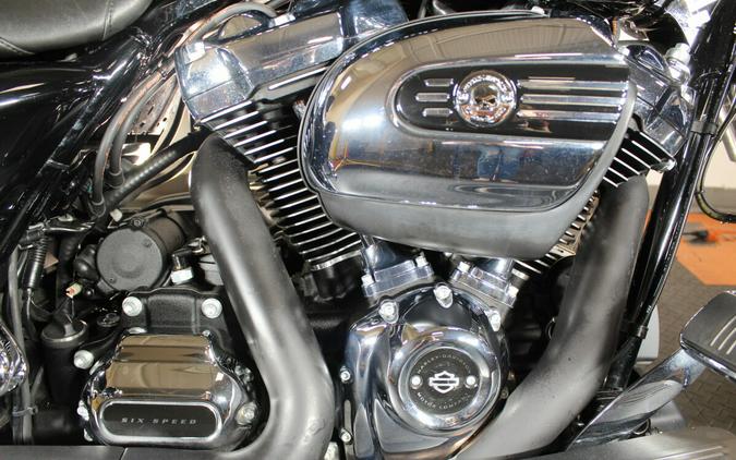 2017 Street Glide® Special FLHXS