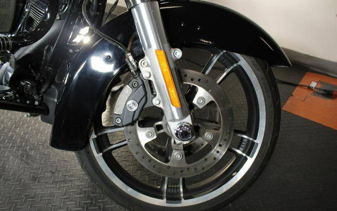 2017 Street Glide® Special FLHXS