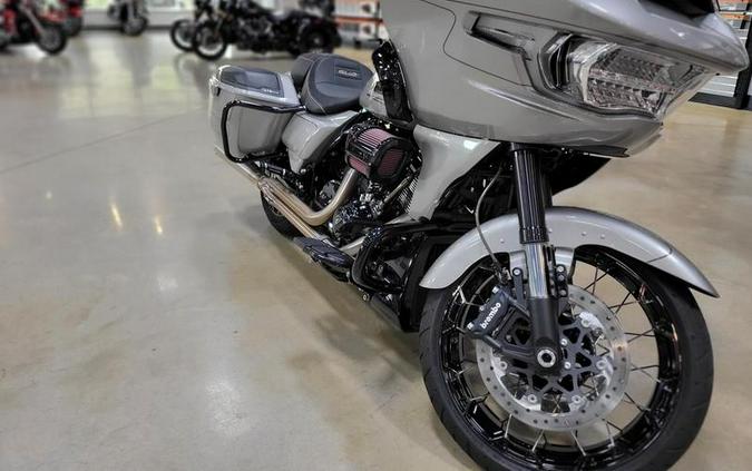 2023 Harley-Davidson® FLTRXSE - CVO™ Road Glide®