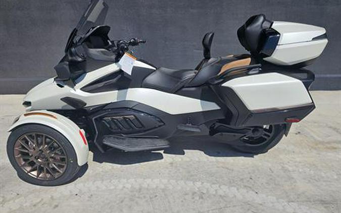 2024 Can-Am Spyder RT Sea-to-Sky