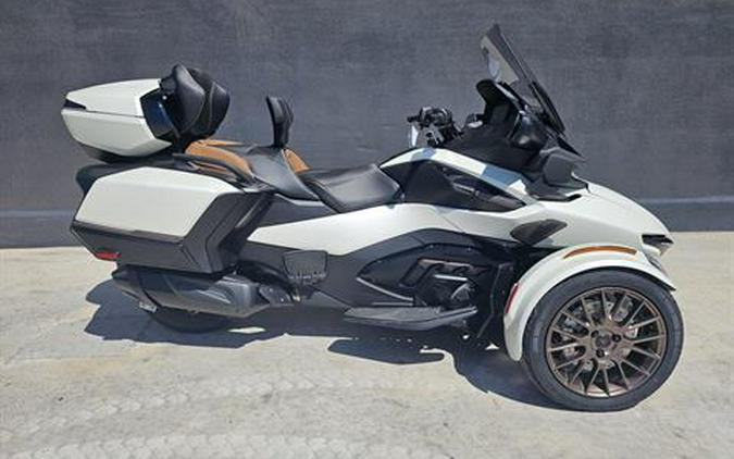 2024 Can-Am Spyder RT Sea-to-Sky