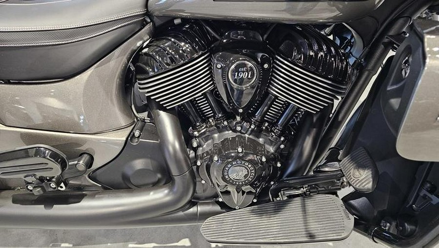 2025 Indian Motorcycle® Roadmaster® Dark Horse® w/Powerband Audio Heavy Metal