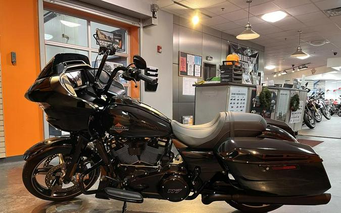 2025 Harley-Davidson® FLTRX - Road Glide®