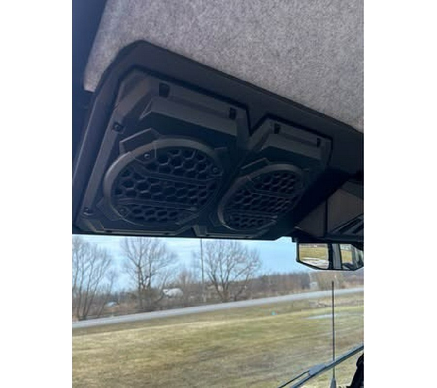 2025 Kawasaki RIDGE® Limited HVAC