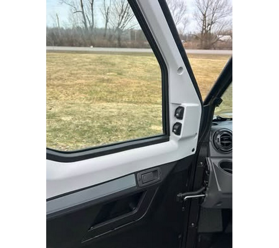 2025 Kawasaki RIDGE® Limited HVAC