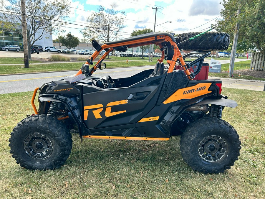 2020 Can-Am Maverick Sport X RC 1000R
