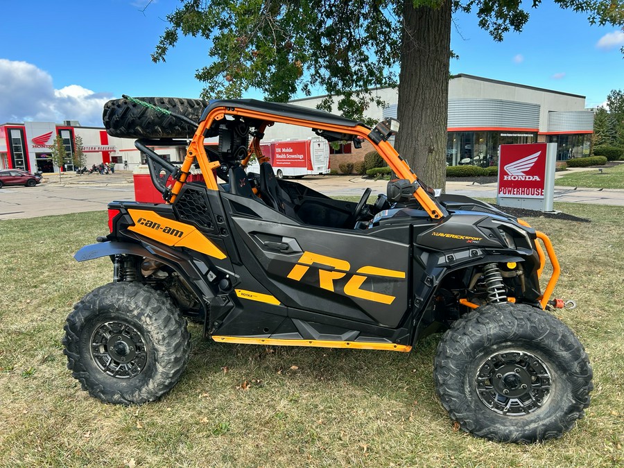 2020 Can-Am Maverick Sport X RC 1000R