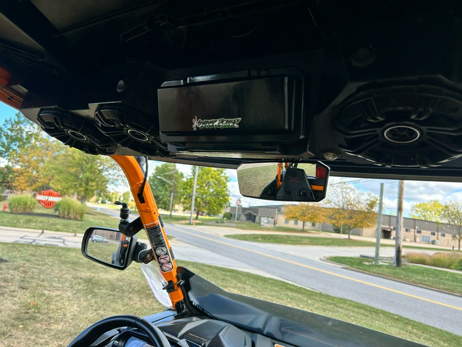 2020 Can-Am Maverick Sport X RC 1000R