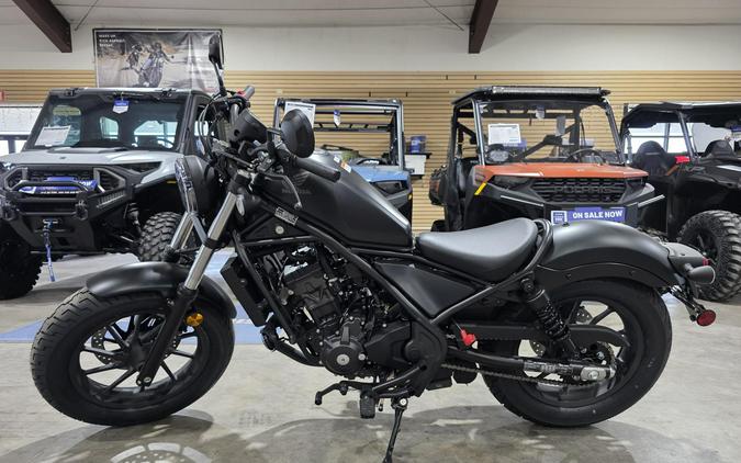 2026 Honda Rebel® 300 E-Clutch