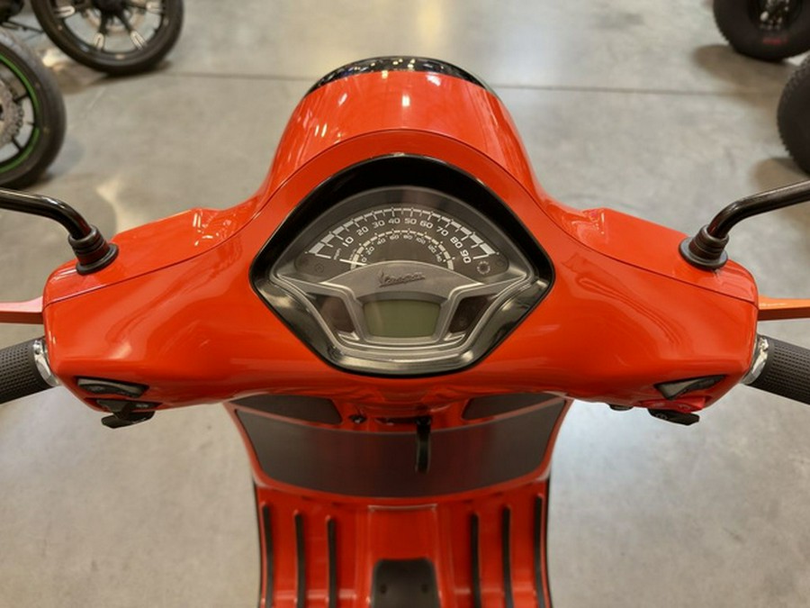2021 Vespa GTS Super 300