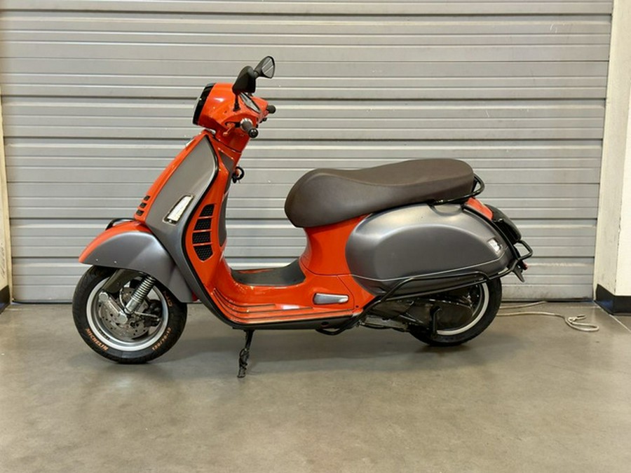 2021 Vespa GTS Super 300