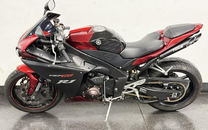 2011 Yamaha YZF-R1 Candy Red/Raven