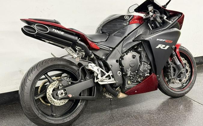 2011 Yamaha YZF-R1 Candy Red/Raven