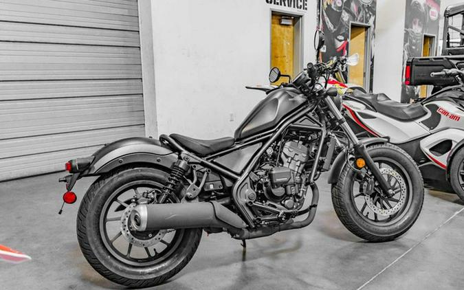 2026 Honda Rebel 300 E-Clutch