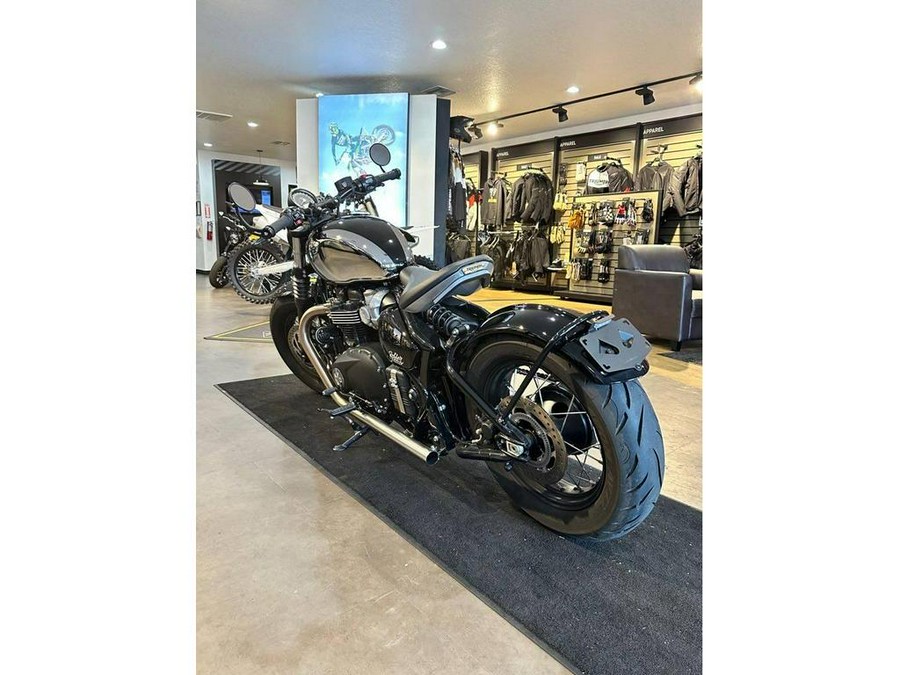 2023 Triumph Bonneville Bobber Chrome Edition