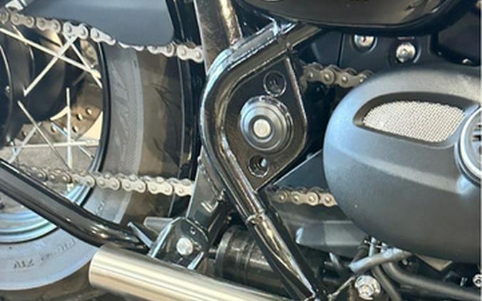 2023 Triumph Bonneville Bobber Chrome Edition
