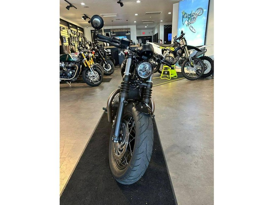 2023 Triumph Bonneville Bobber Chrome Edition