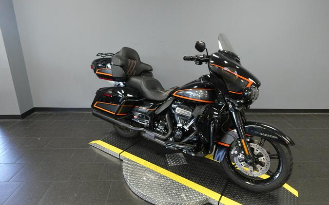 2022 Harley-Davidson Street Glide Special FLHXS