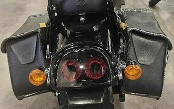 2015 Harley-Davidson® FXDF - Dyna® Fat Bob®