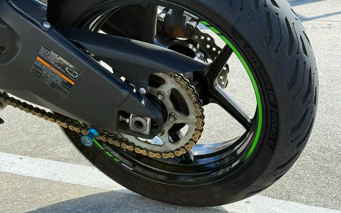 2021 Kawasaki Ninja ZX-6R ABS KRT Edition