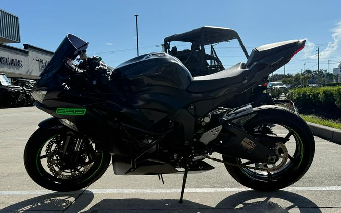 2021 Kawasaki Ninja ZX-6R ABS KRT Edition