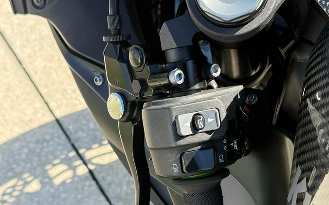 2021 Kawasaki Ninja ZX-6R ABS KRT Edition