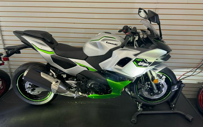 2024 Kawasaki Ninja 7 Hybrid ABS