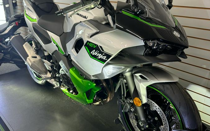 2024 Kawasaki Ninja 7 Hybrid ABS