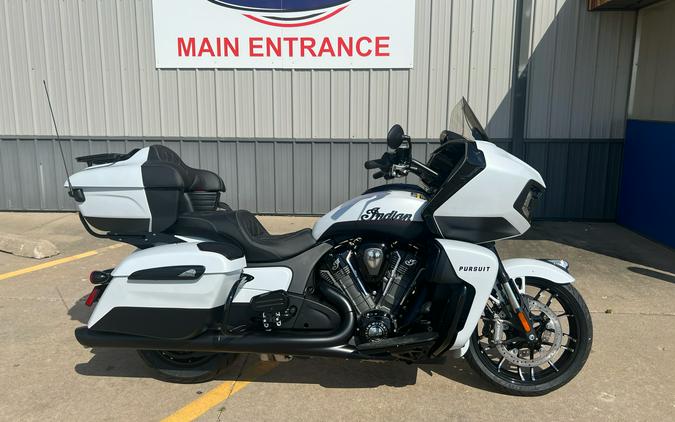 2024 Indian Motorcycle Pursuit® Dark Horse® Icon with PowerBand Audio Package