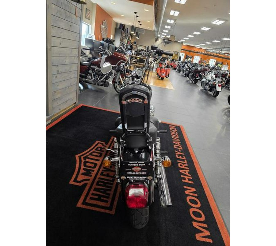 2008 Harley-Davidson® XL883C - Sportster® 883® Custom