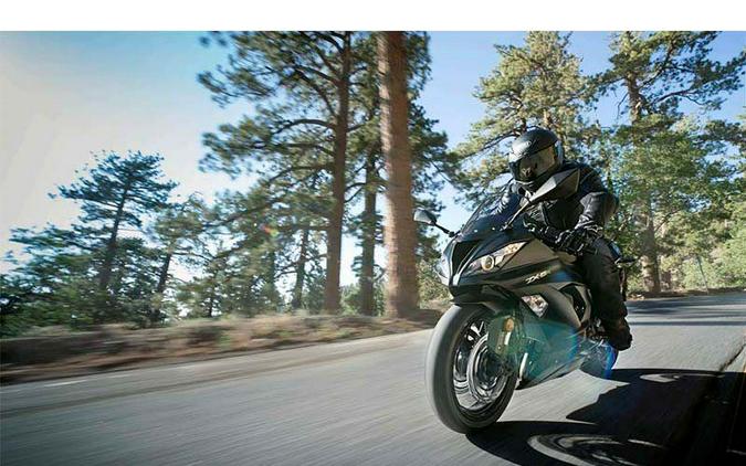 2015 Kawasaki Ninja® ZX™-6R