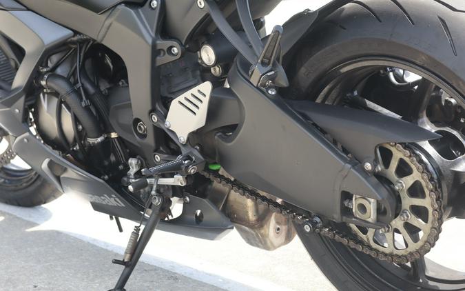 2015 Kawasaki Ninja® ZX™-6R
