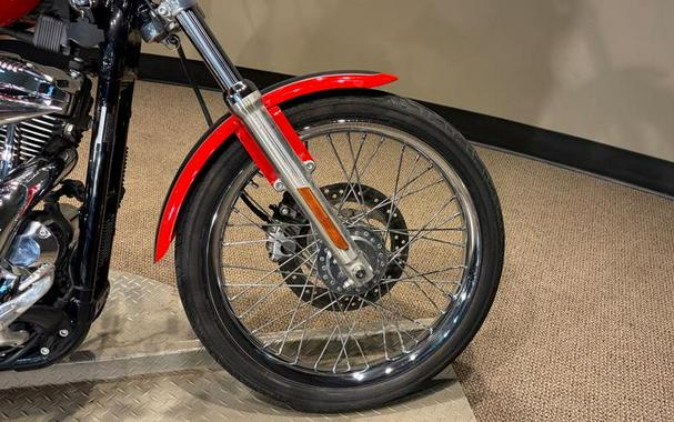 2006 Harley-Davidson® XL1200C - Sportster® 1200 Custom