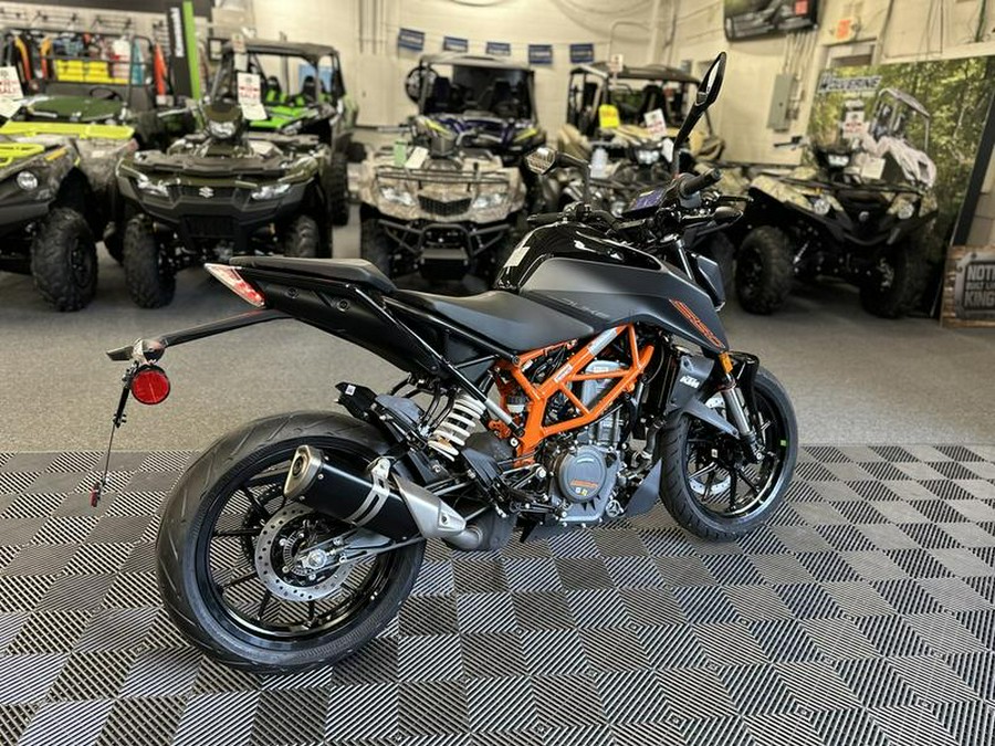 2023 KTM 390 Duke