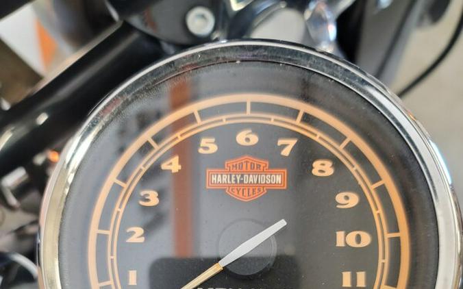 2016 Harley-Davidson Softail Slim Charcoal Satin FLS103