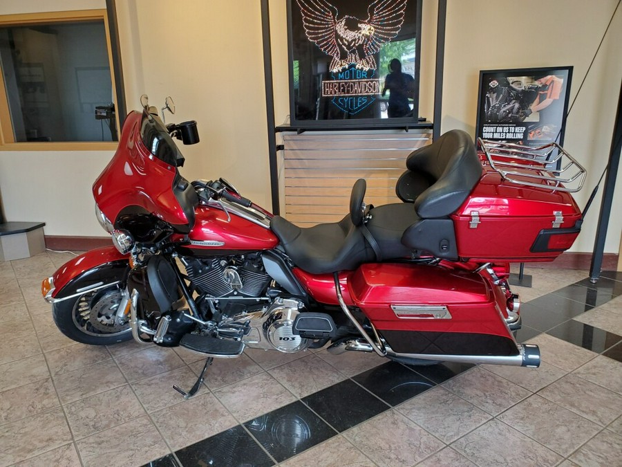 2013 Harley-Davidson Electra Glide® Ultra Limited Ember Red Sunglo