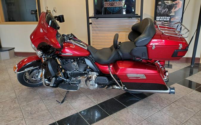 2013 Harley-Davidson Electra Glide® Ultra Limited Ember Red Sunglo