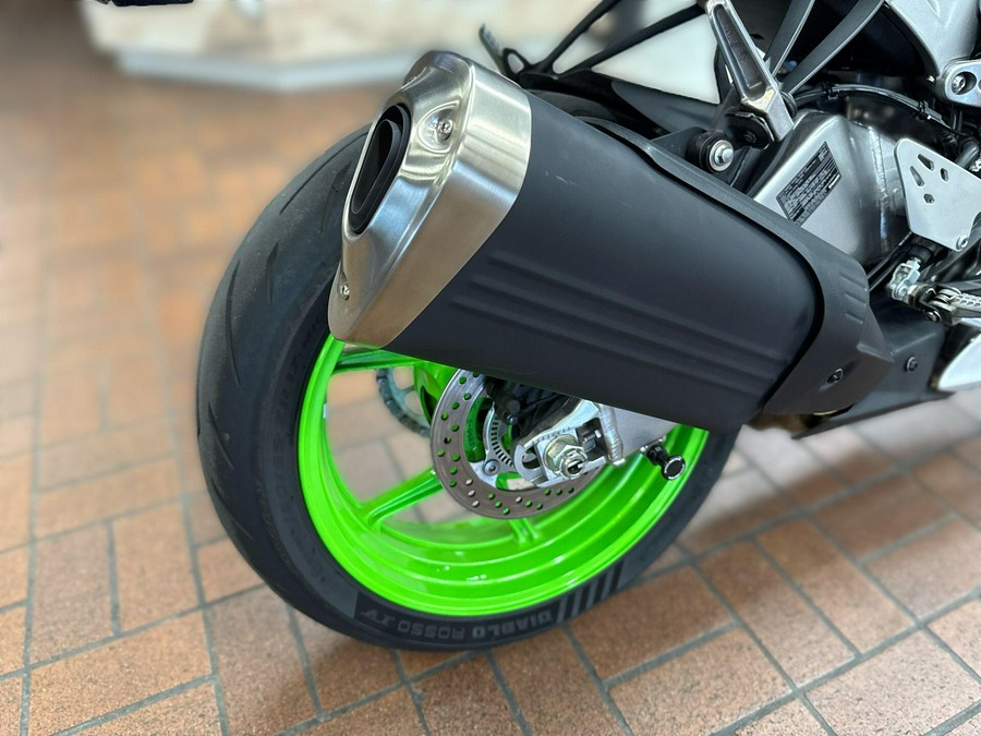 2024 Kawasaki Ninja ZX-6R ABS ANNIVERSARY