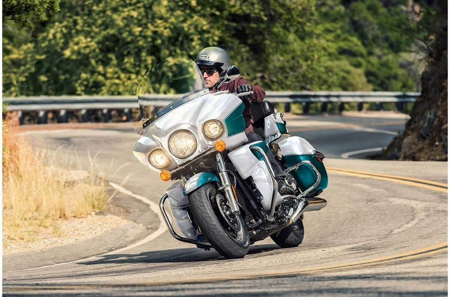 2022 Vulcan 1700 Voyager ABS - Kawasaki