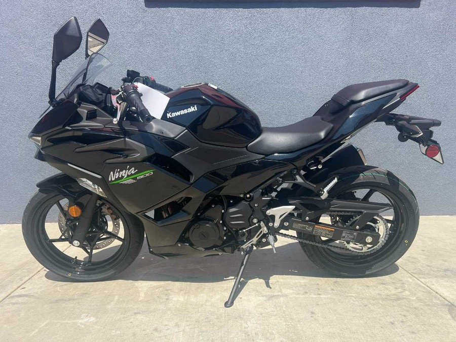 2024 Kawasaki NINJA 500