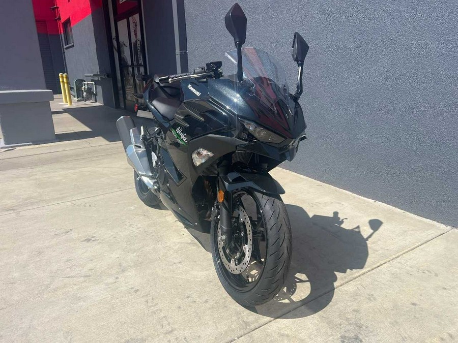 2024 Kawasaki NINJA 500