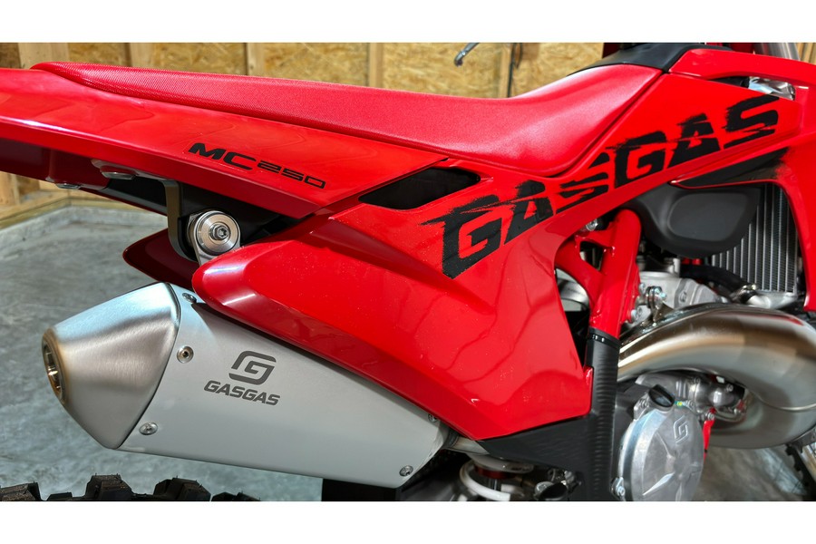 2025 GASGAS MC 250