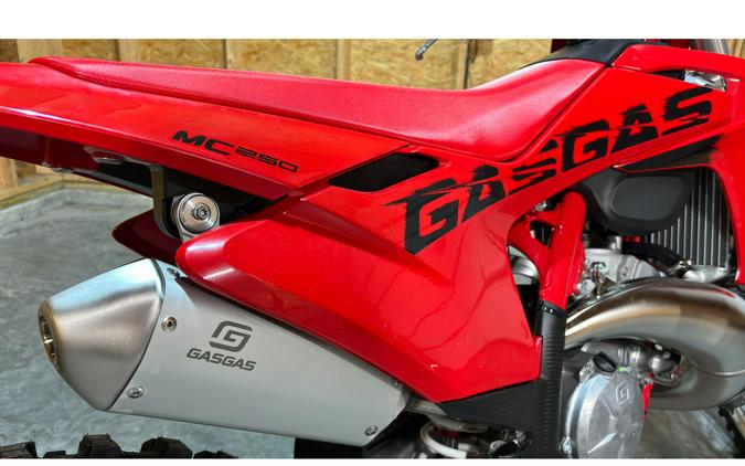 2025 GASGAS MC 250