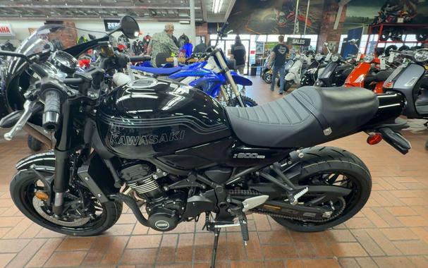 2026 Kawasaki Z900RS CAFE ABS