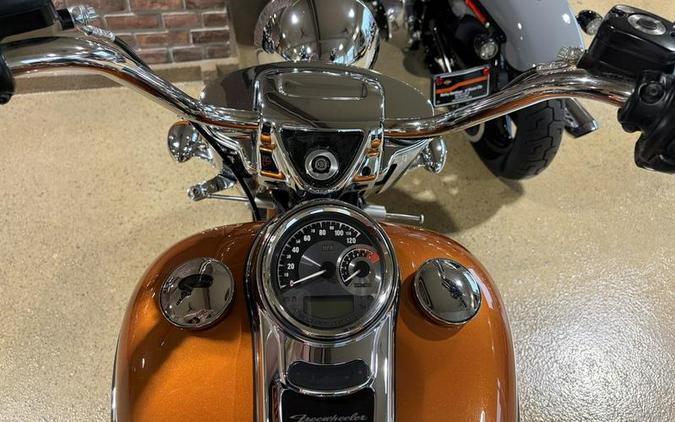 2015 Harley-Davidson® FLRT - Freewheeler™