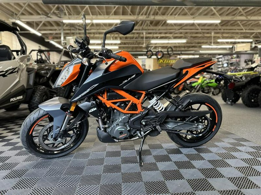 2023 KTM 390 Duke